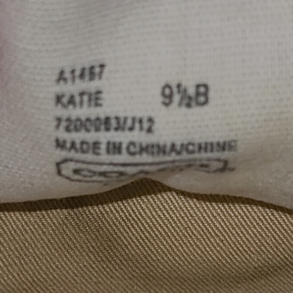 COACH Katie Slip-On Sneakers - Pink and Tan Logo No Lace (Elastic) Size 9.5B - Picture 11 of 11